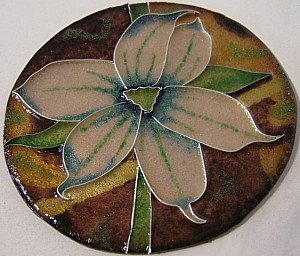 cloisonne flower blue-eye